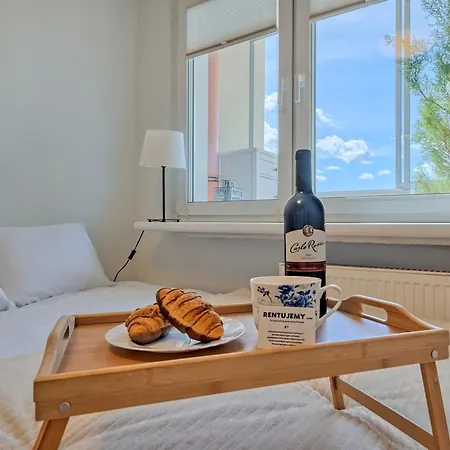 Apartamento Downtown - 8th Floor, Balcony - By Rentujemy Gdynia